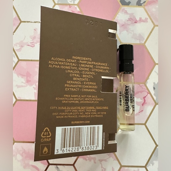 BURBERRY Hero EDP - Picture 2 of 2